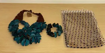 브라질 전통 공예 [ 바이오 주얼리 ] 세트입니다.