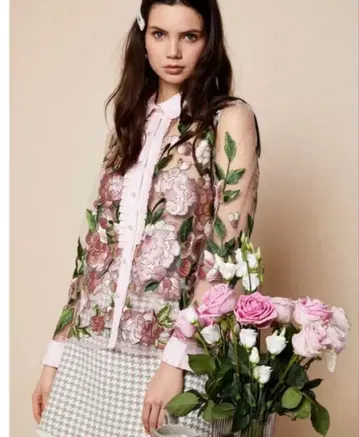 시스터 제인 Gardenia Shirt PINK 꽃무늬 파루루 착용