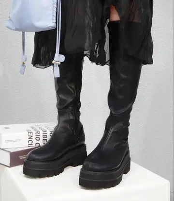 통굽 웨지 핏 롱 부츠 / 통굽 부츠 / 통굽 롱 부츠