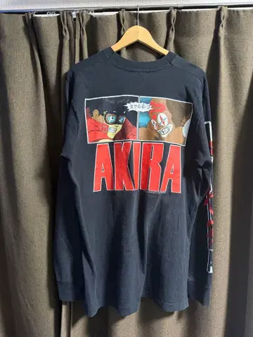 레어 AKIRA 아키라 카네다 VS 조카 긴팔 FASHION VICTIM