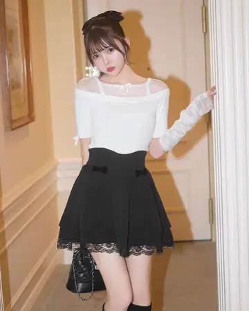 미셸 마카롱 레이스 리본 슬림 레그 스커트 블랙 S 블랙