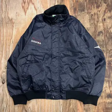90s DIADRA 나일론 웜업 자켓 짧은 기장 VINTAGE