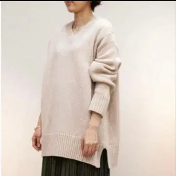새상품급 GALERIEVIE 파인 울 V넥 오버/론 헤르만/bshop