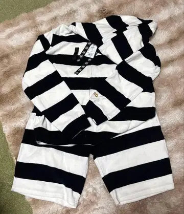 ReZARD 블랙 화이트 스트라이프 후드티