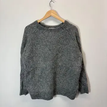 & Other Stories 크루넥 로우게이지 니트 캐주얼