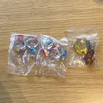 산리오 나카요시 드롭 참 키티 폼폼푸딩