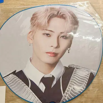 jo1 카와시리 렌 부채