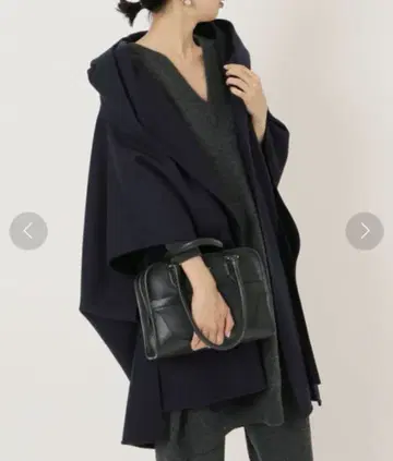 IENA 별주 COGTHEBIGSMOKE GITTY HOODED CAPE