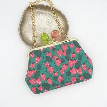 딸기 가마구치 손잡이 파우치 핑크 그린 계열