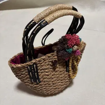 y022718 COOCO 바스켓백 코사지 컴팩트