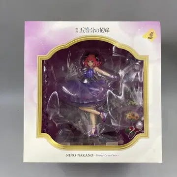 나카노 니노 플로럴 드레스 Ver. 1/7 스케일 피규어