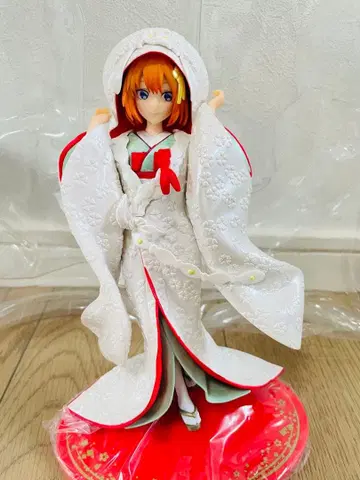 5등분의 신부 제일복권 나카노 네잎 시로무쿠 피규어