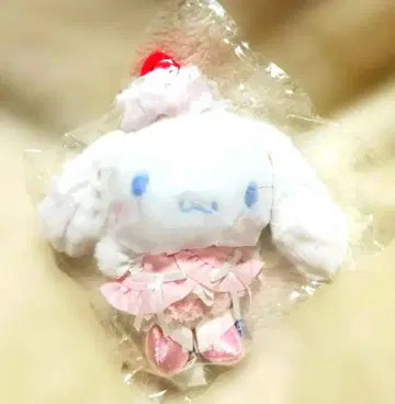 시나모롤 딸기 휘핑 케이크 마스코트 백참 산리오