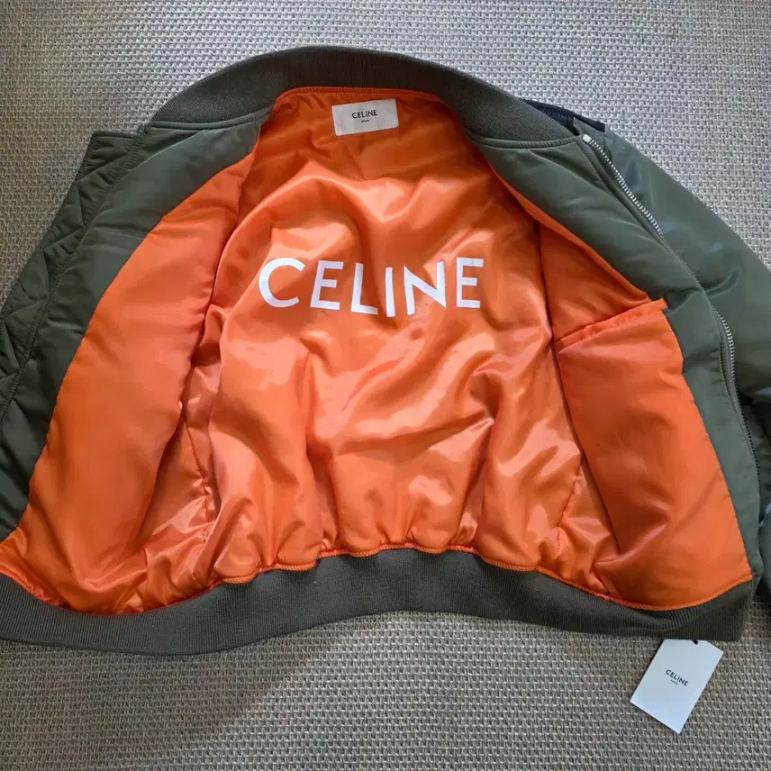 셀린느 CELINE 궁극의 MA-1 마원 이탈리안 카프가죽 버머 자켓 사진 6