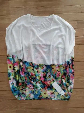 GRANDTABLE 티셔츠