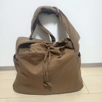 [ 새상품급 ] UNIQLO C 소프트 퍼피 숄더백 브라운