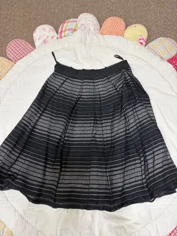 BODY DRESSING Deluxe 플레어 스커트 사이즈 38 블랙