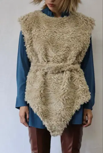 fumika uchida FUMIKA_UCHIDA BOA COSTUME