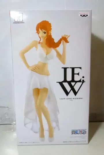 반프레스토 LADY EDGE:WEDDING NAMI 나미(화이트)