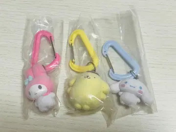 컬러풀 카라비너 마스코트 참 마이멜로디 폼폼푸딩 시나모롤