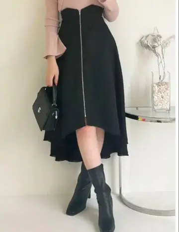 dazzlin 하이웨스트 레이스업 플레어 스커트 M 블랙 머메이드