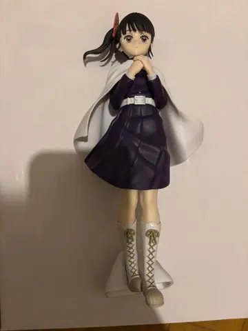 귀멸의 칼날 카나오 피규어 상자 없음