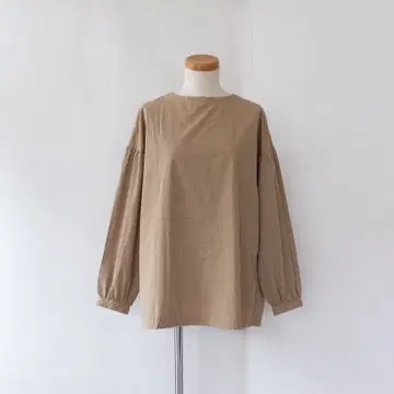 [미사용품] 스틸에 콩포르 크루넥 블라우스