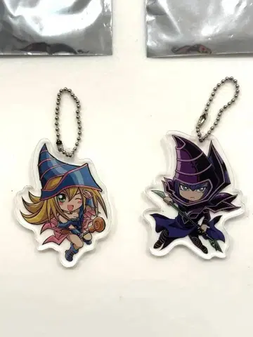 유희왕 20주년 콜라보 카페 아크릴 키링 2세트 블랙 매지션