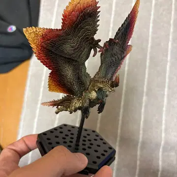 몬스터 헌터 피규어 괴이 극복 샤갈 마갈라 괴이 극복 오오 나즈치