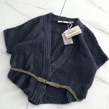 택 포함 미사용 새상품 파비아나 필리피 숏 볼레로 와플 니트 벨트