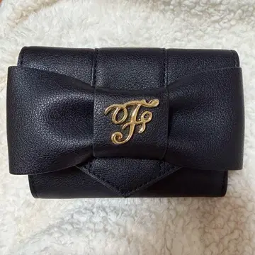 Maison de FLEUR 벨트 리본 미니 지갑 3단 블랙