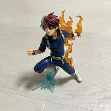 나의 히어로 아카데미아 토도로키 쇼토 피규어