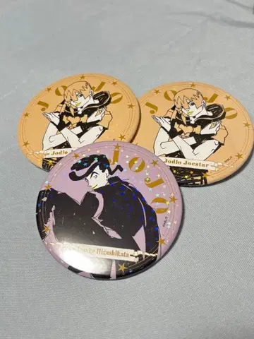 죠죠 월드 홀로그램 캔뱃지 히가시카타 죠스케 조디오 죠스타