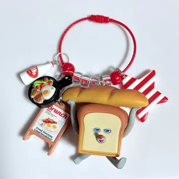 SALE 주렁주렁 키링 자라 가챠가챠 빵 도둑 n