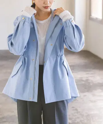 새상품급 NOBLE 24ss 방풍 마운틴 파카 블루종 36