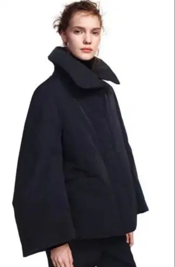 유니클로 플러스제이 +J 하이브리드 다운 자켓 여성용 S