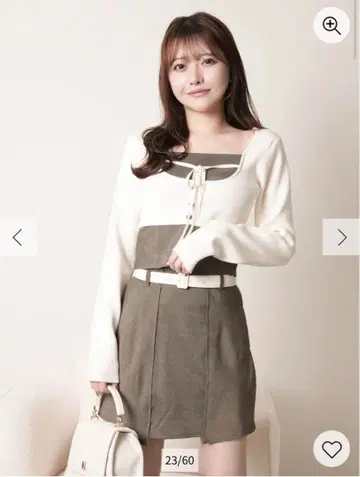 LIP SERVISE 코르셋 체크 상의