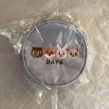 DAY6 멀티 파우치