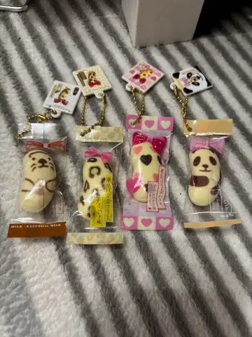 가챠가챠 도쿄 바나나 etc..