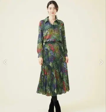 Sybilla 시빌라 와일드 가든 프린트 아코디언 플리츠 스커트