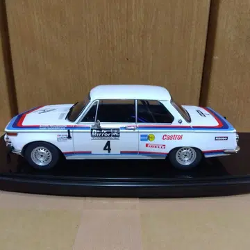 IXO BMW 2002 랠리 미니카 1/18 1973 중고품