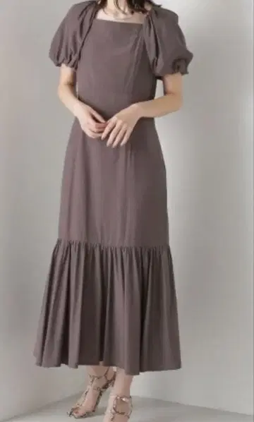 [ NATURAL BEAUTY BASIC ] 백산 티어드 원피스 S