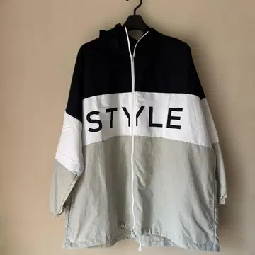 SUPERJUNIOR D&E STYLE 윈드 브레이커 동해