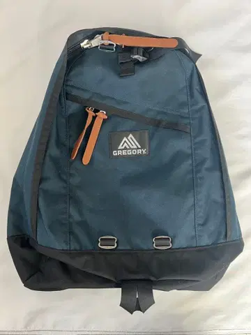 컨디션 최상 GREGORY 데이팩 네이비 26L