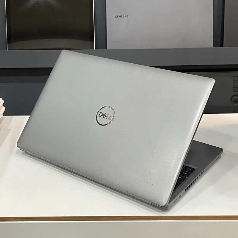 DELL i7-12세대 램 32GB 노트북 15.6인치 SSD1TB