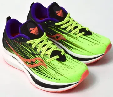 미사용 써코니 엔돌핀 스피드 2 러닝화 24