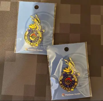 포켓몬 센터 로고 핀즈 이케부쿠로 포켓몬 센터 메가 도쿄 2개