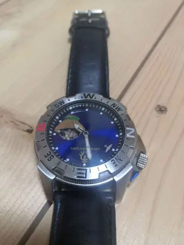 천공의 성 라퓨타 손목시계