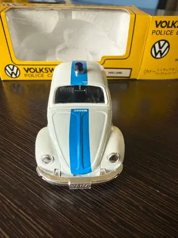 토미카 단디 Volkswagen 1200LE 폴리스카