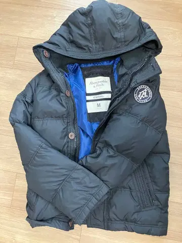 아바클로 Abercrombie & Fitch Kempsall 블랙 M